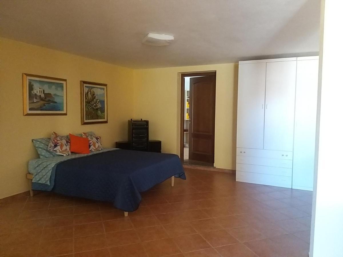 Casa Antonella Appartement Porto Torres Kamer foto